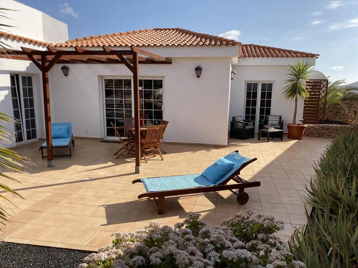 Dom wakacyjny Casa-Aura-Ii Hotel Triquivijate Hiszpania